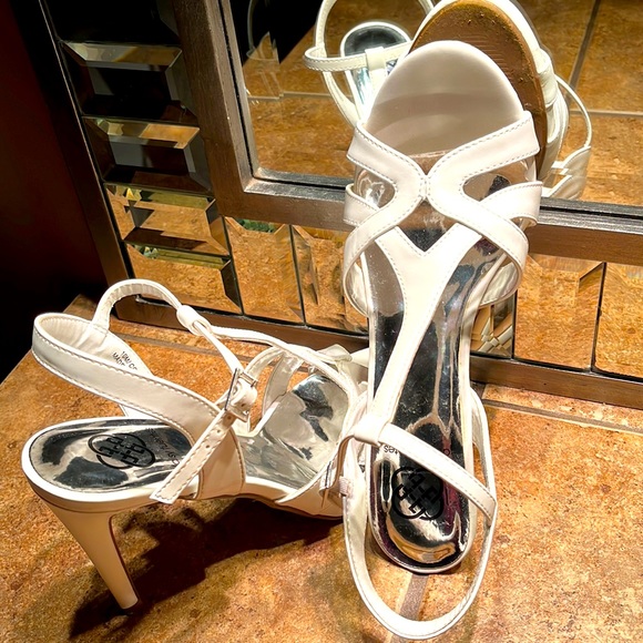White Sandals - Picture 3 of 6